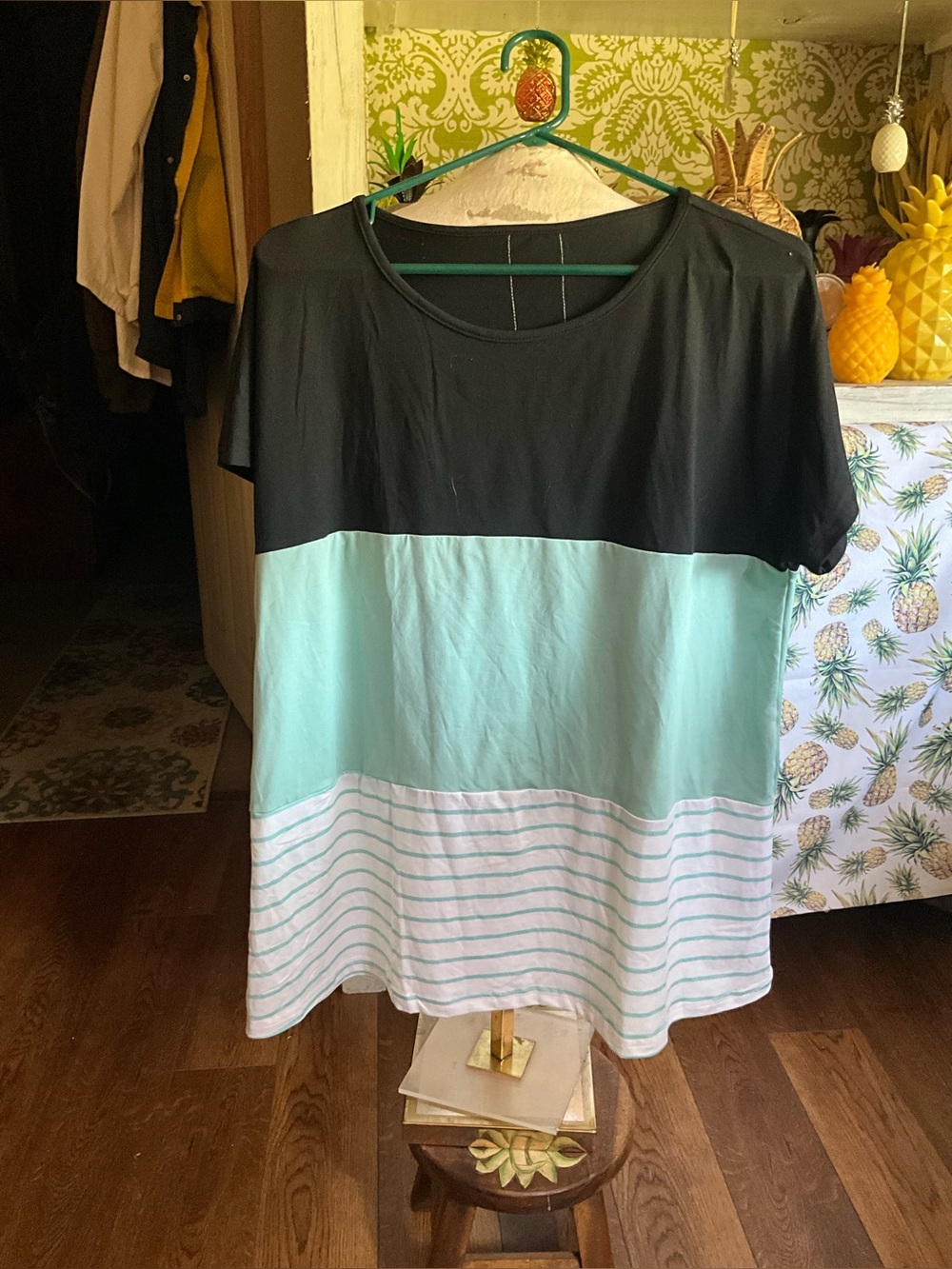 SHEIN size 1XL SS Top